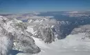 Atemberaubende Aussicht auf den Dachstein Verschneite Gipfel und weite alpine Landschaft im Dachsteingebirge.