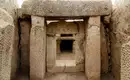 Megalithische Tempel auf Malta Eingang zu einem antiken megalithischen Tempel auf Malta.