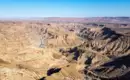 Atemberaubender Blick auf den Fish River Canyon Panoramablick über den beeindruckenden Fish River Canyon in Namibia.