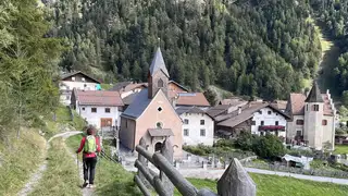 Der Vinschgauer Höhenweg individuell mit Gepäcktransport