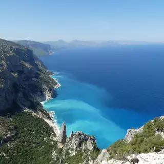 Sardiniens Zauber: Auf den Spuren der Hirtenpfade