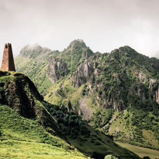 Georgien - Wandern im wilden Kaukasus - Bergtour bei Alpenstieg buchen