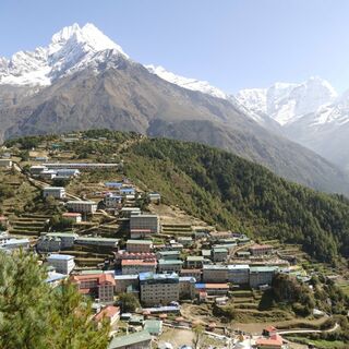 Everest Komfort Trek: Eine Reise durch Nepals majestätische Bergwelt - Bergtour bei Alpenstieg buchen