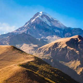 Georgien – Eintauchen in die Naturschönheiten des Großen Kaukasus - Bergtour bei Alpenstieg buchen