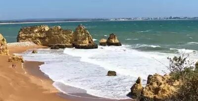 Toller Ausblick auf die Steilküste der Algarve