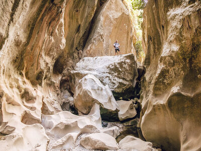 Torrent de Pareis – Mallorcas berühmte Schluchtenwanderung durch spektakulär geformte Felswände
