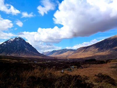 Mit organisiertem Gepäcktransport genießen Sie die eindrucksvollen Landschaften des West Highland Way ganz entspannt – und wandern mit leichtem Tagesrucksack durch die schottischen Highlands