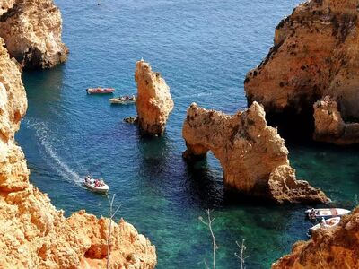 Die Algarve bleibt als vielseitige und eindrucksvolle Wanderregion lange in Erinnerung