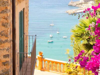 Wunderschöne kleine Buchten laden zwischen den Wanderungen zum Schwimmen ein