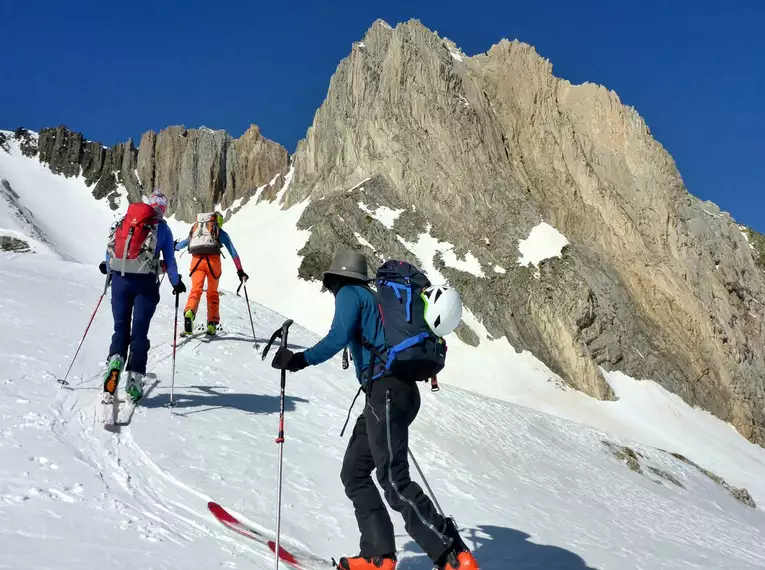 Einsame Skitouren im "Wilden Westen" der Pyrenäen
