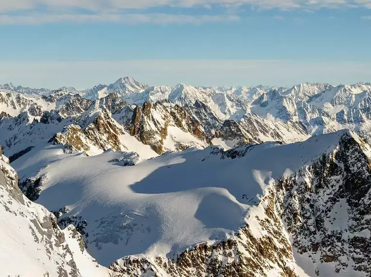 Skidurchquerung Urner Alpen: von der Göscheneralp bis zum Rhonegletscher