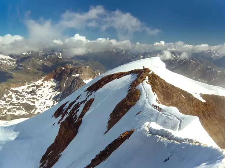 Grundkurs Eis & Hochtouren mit Besteigung der Wildspitze (3.772 m)