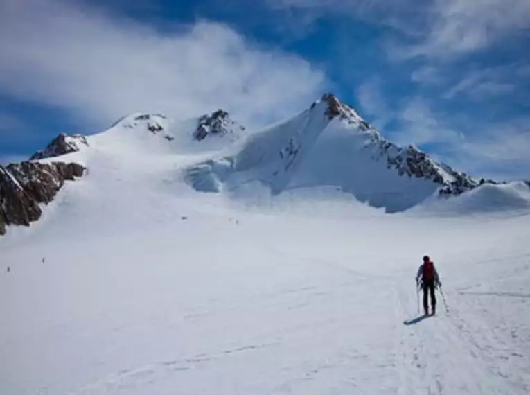 Mit Tourenski zur Wildspitze