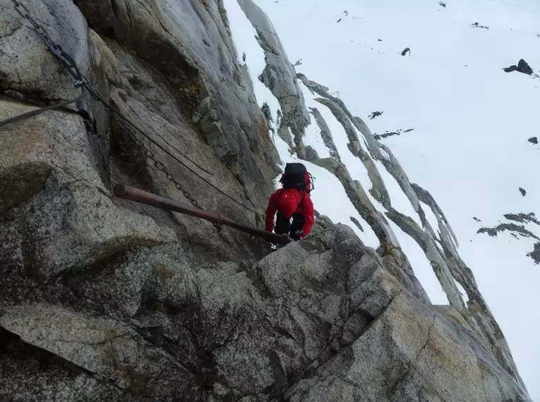 Verlängertes Skitourenwochenende Berner Oberland