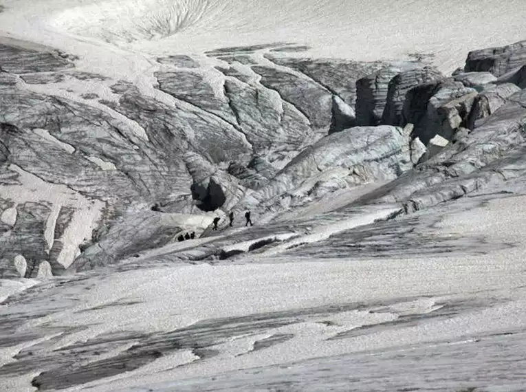 Gipfelwanderungen und leichte Hochtouren über dem Ötztal