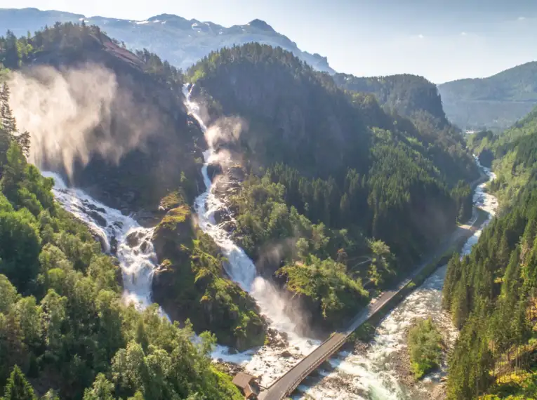 Unterwegs in Fjordnorwegen zwischen Bergen und Stavanger