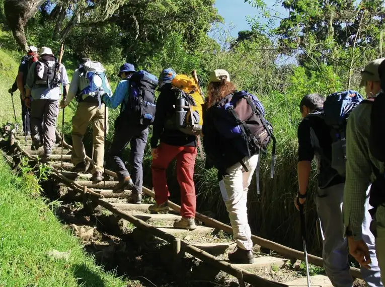 Tansania - Mount Meru Besteigung – Bild 4