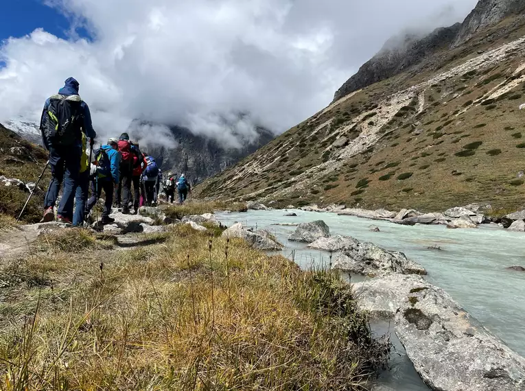 Nepal erleben: 12-tägiges Trekking & Yoga
