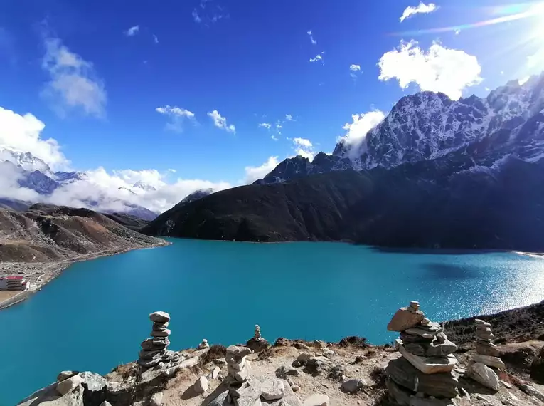 Nepal erleben: 12-tägiges Trekking & Yoga