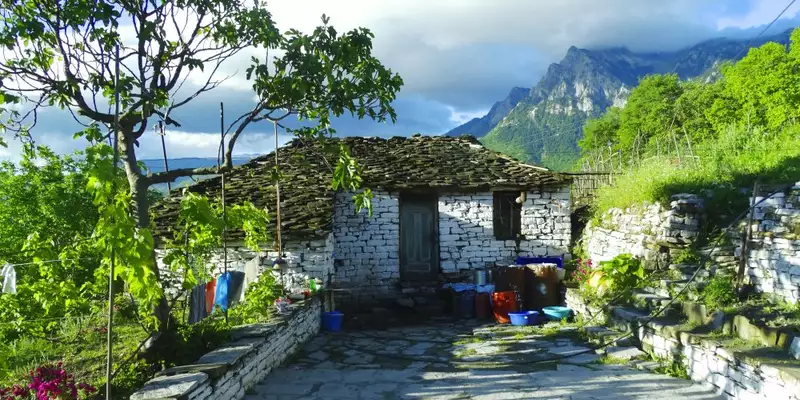 Albanien abseits ausgetretener Pfade: Geheime Pfade und herzliche Begegnungen - Bild 6