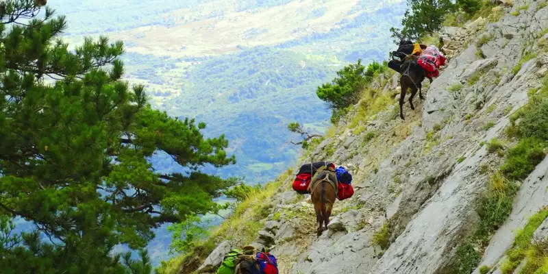 Albanien abseits ausgetretener Pfade: Geheime Pfade und herzliche Begegnungen - Bild 9