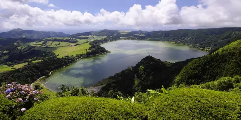 Azoren - Sao Miguels Highlights erwandern - Bild 6