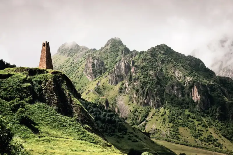 Georgien - Wandern im wilden Kaukasus - Bild 1