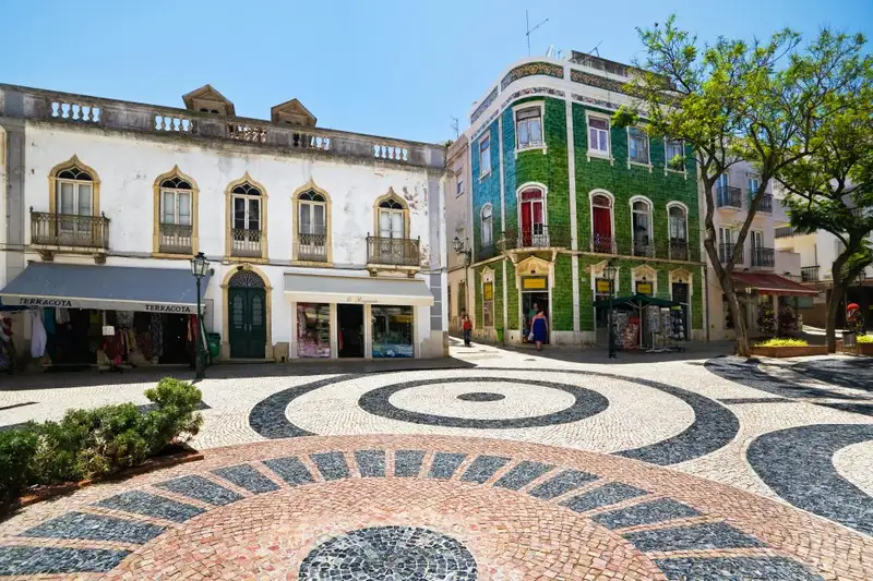 Entlang der Atlantikküste Portugals: Wilde Schönheit und bunte Hafenstädtchen - Bild 9