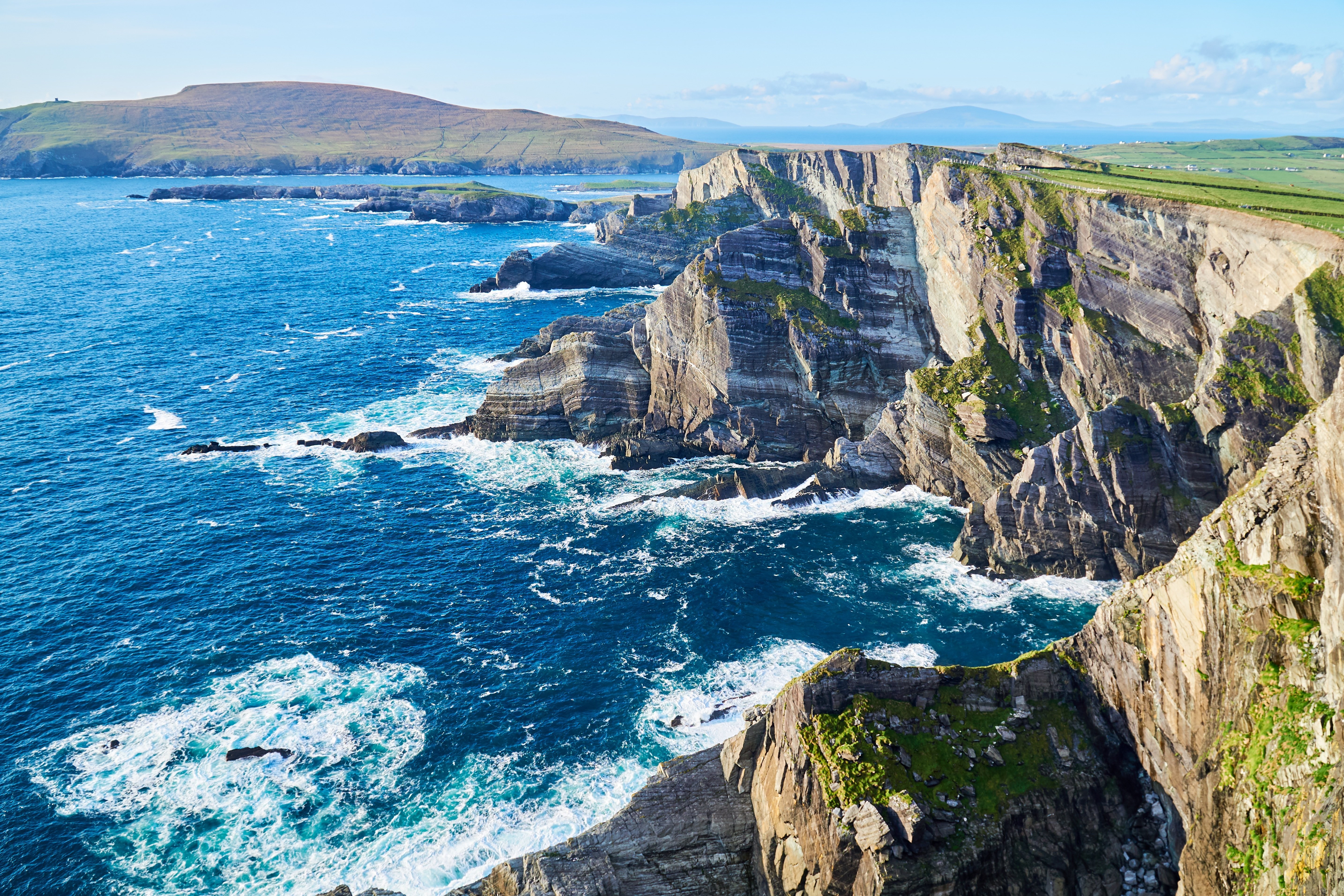 Irlands Steilküste entlang des Kerry Ways